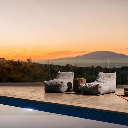 Villa Venia - Cozy Escape With Scenic Sew View, By Zantewize تراغاكي المظهر الخارجي الصورة