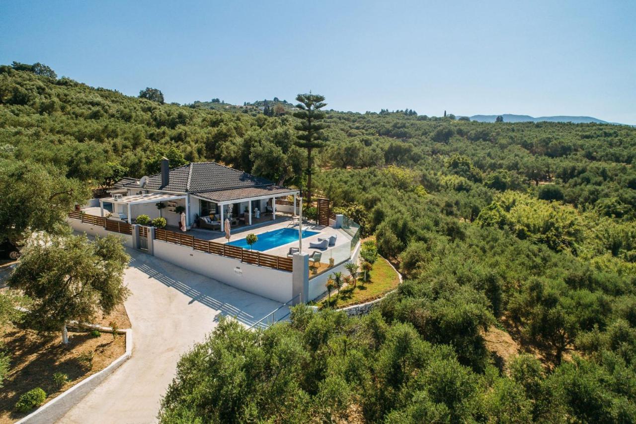 Villa Venia - Cozy Escape With Scenic Sew View, By Zantewize تراغاكي المظهر الخارجي الصورة