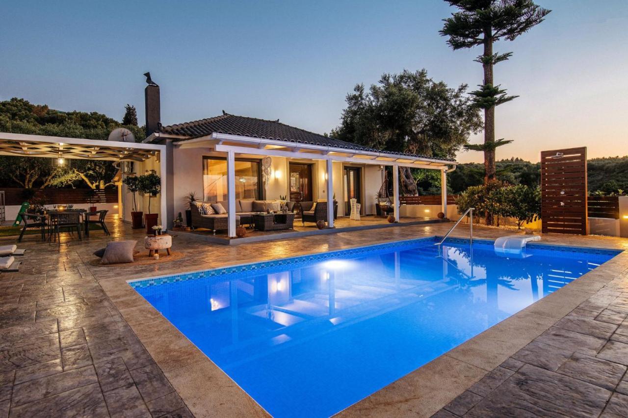 Villa Venia - Cozy Escape With Scenic Sew View, By Zantewize تراغاكي المظهر الخارجي الصورة